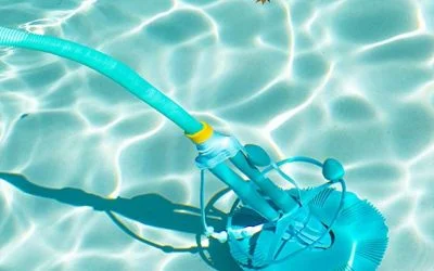 Limpiar Una Piscina de Manera Correcta: ¿Cómo y Con Qué?
